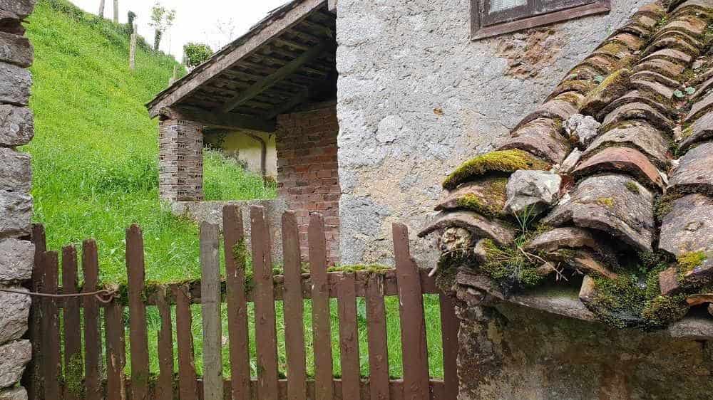 3 bedroom Townhouse for sale in Llanes - € 85,000 (Ref: 9443449)