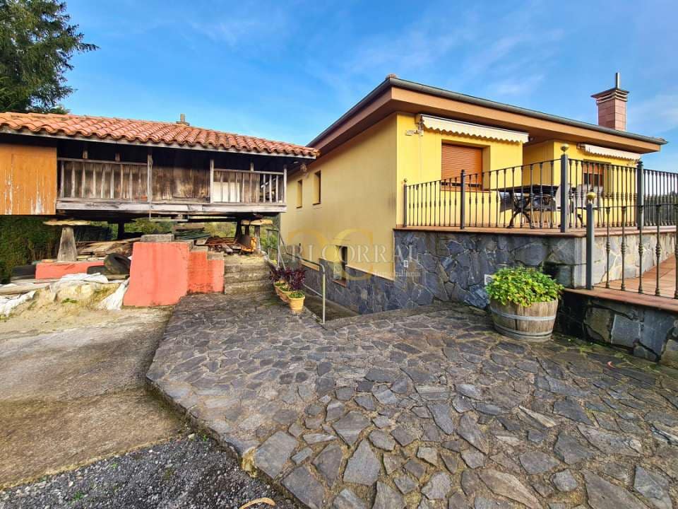 5 sypialnia Dom na sprzedaż w Pravia - 299 000 € (Ref: 9443450)