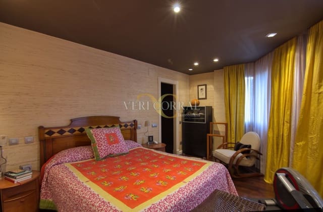 Apartamento de 3 habitaciones en Centro Urbano, Oviedo en venta - 550.000 € (Ref: 9443453)