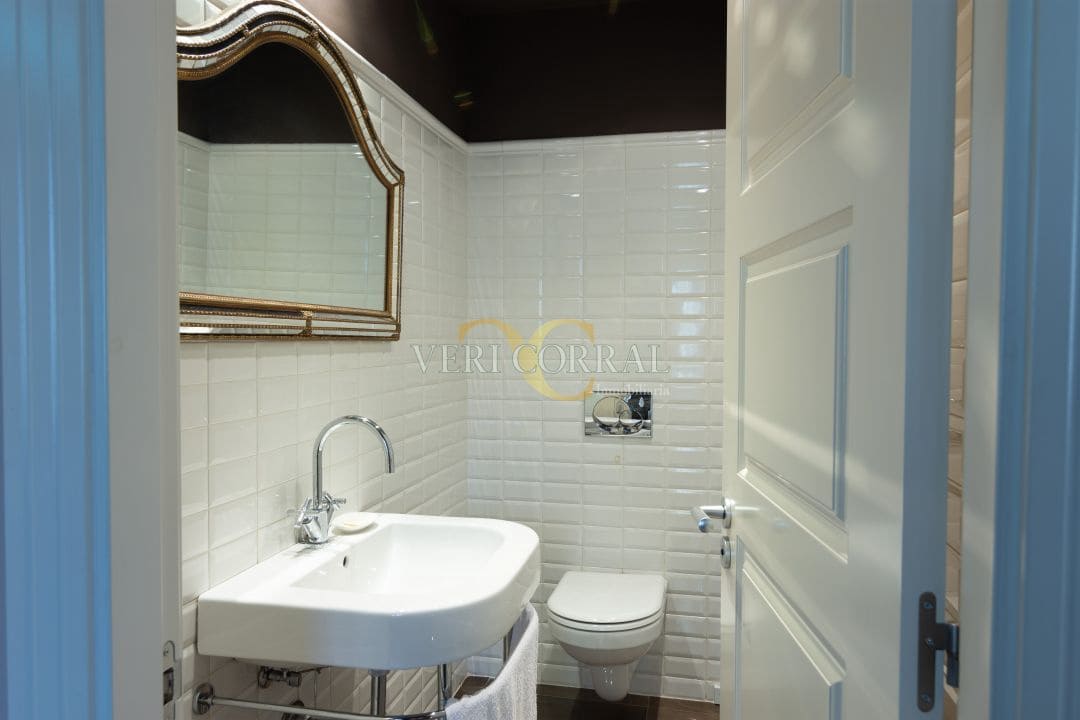 Apartamento de 3 habitaciones en Oviedo en venta - 550.000 € (Ref: 9443453)