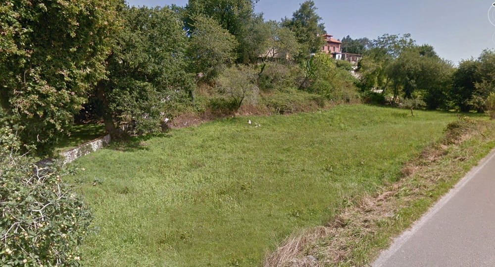 Teren niezagospodarowany na sprzedaż w Llanes - 180 000 € (Ref: 9443454)