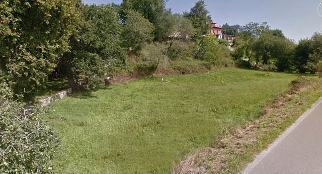 Teren niezagospodarowany na sprzedaż w Llanes - 180 000 € (Ref: 9443454)