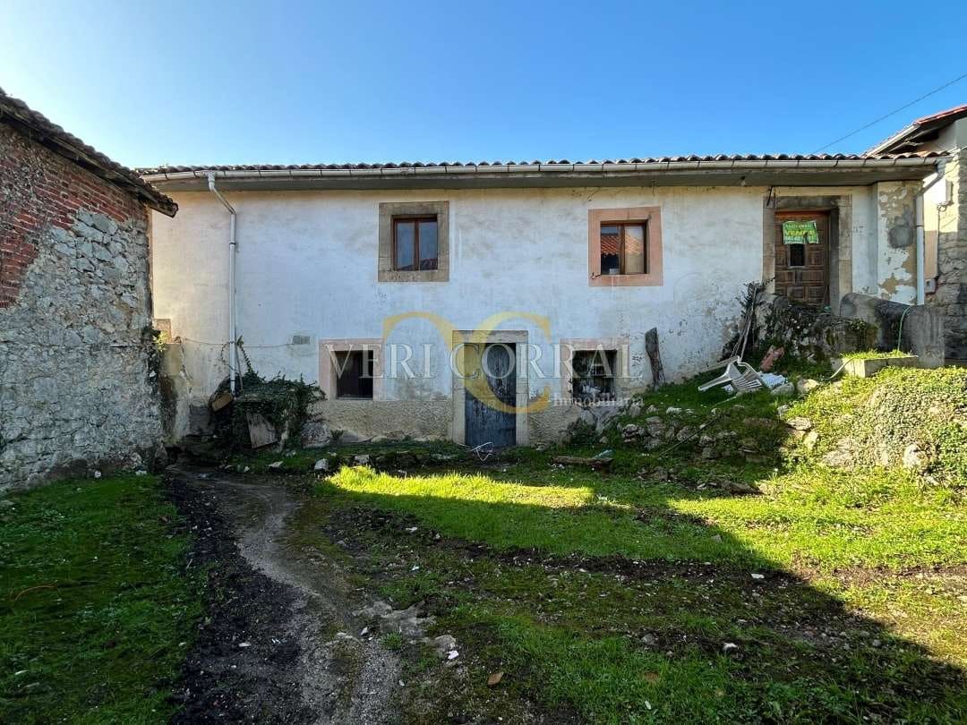 3 bedroom Townhouse for sale in Llanes - € 139,000 (Ref: 9443460)