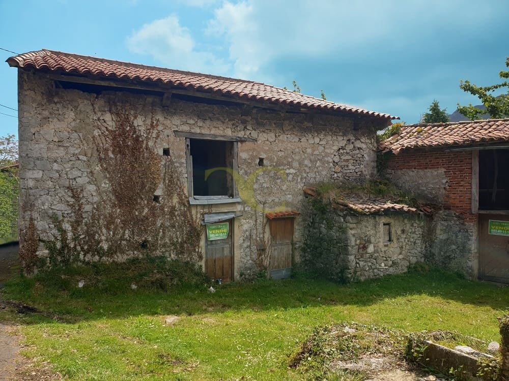 3 bedroom Townhouse for sale in Llanes - € 139,000 (Ref: 9443460)