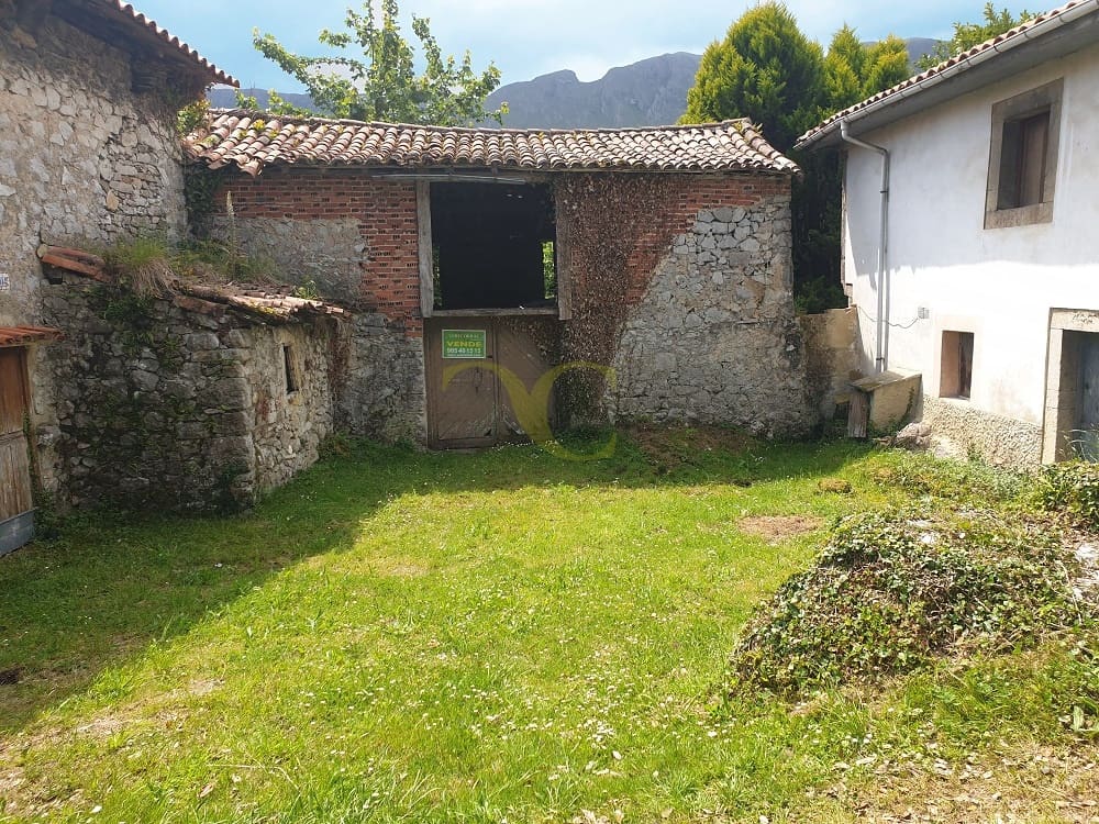 3 bedroom Townhouse for sale in Llanes - € 139,000 (Ref: 9443460)