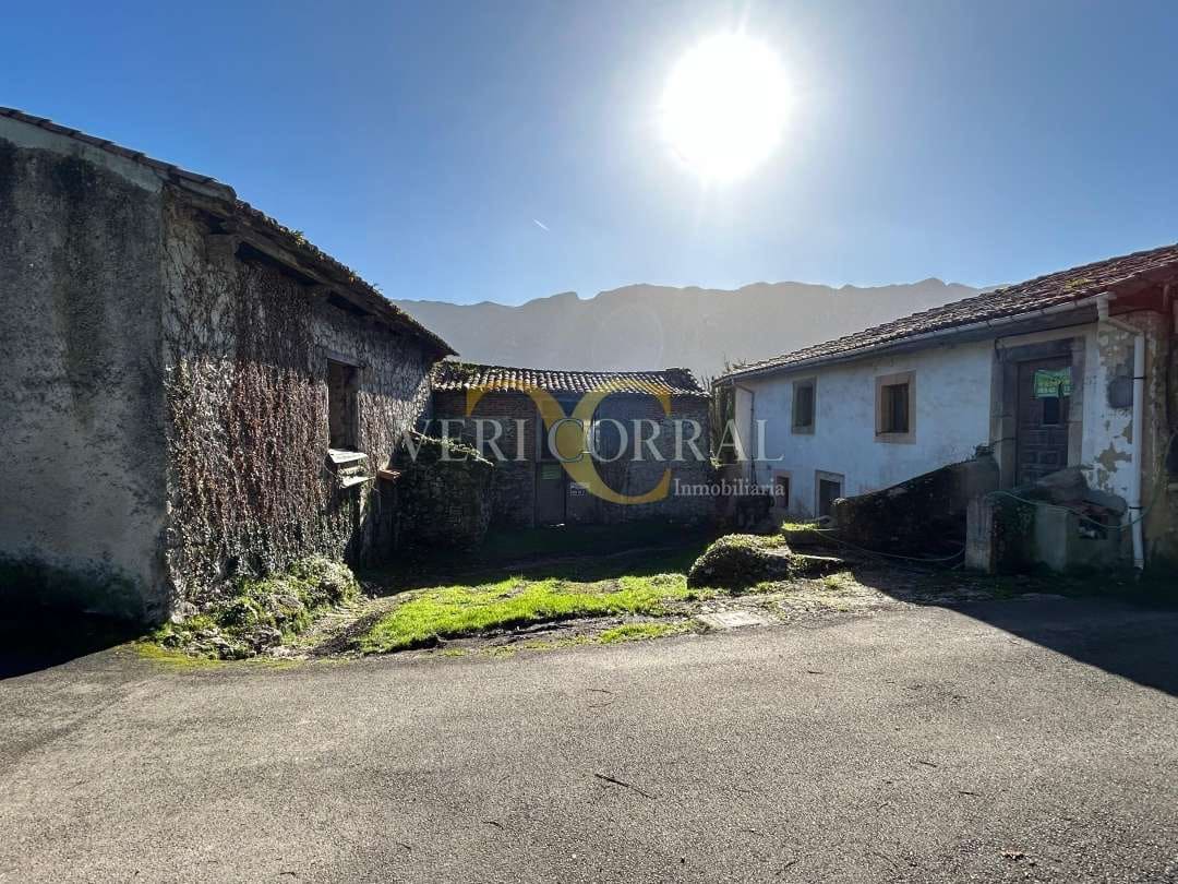 3 bedroom Townhouse for sale in Llanes - € 139,000 (Ref: 9443460)