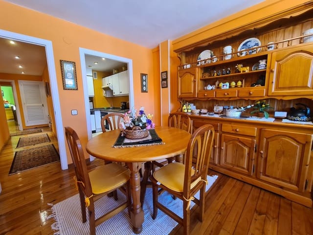 2 bedroom Flat for sale in Llanes - € 345,000 (Ref: 9443461)