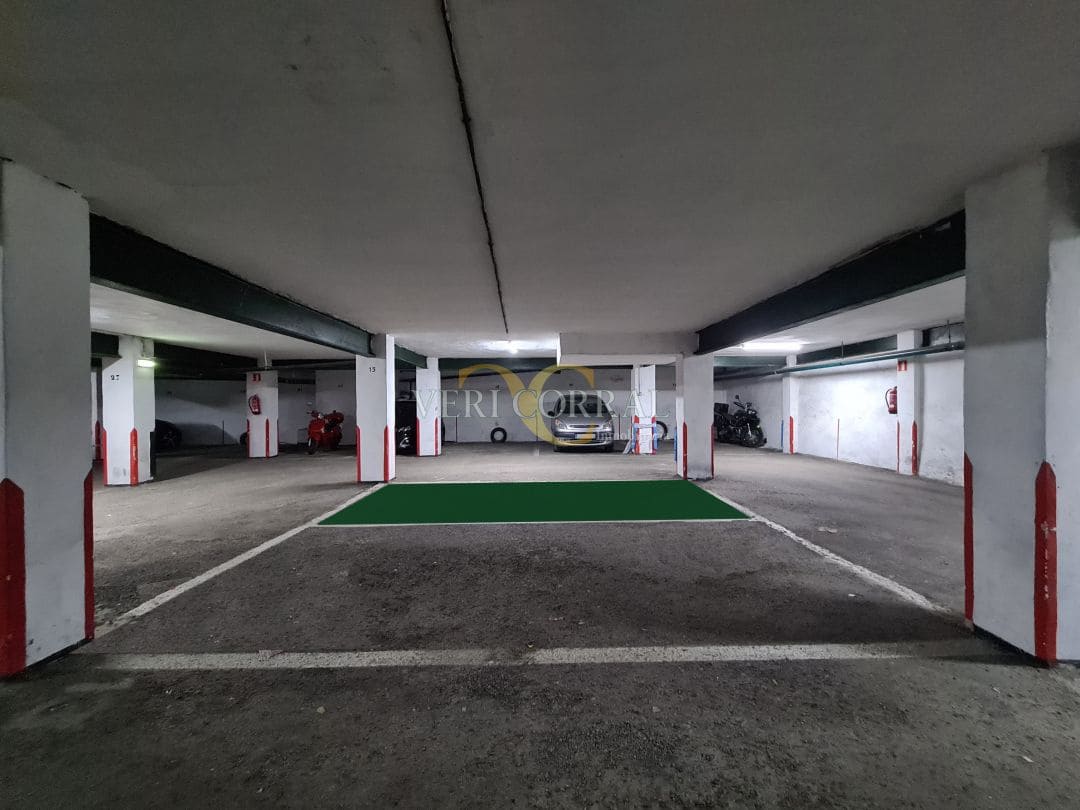 Garaje en Gijón en venta - 17.500 € (Ref: 9443466)