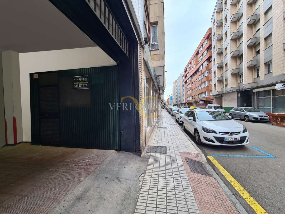 Garaje en Gijón en venta - 17.500 € (Ref: 9443466)