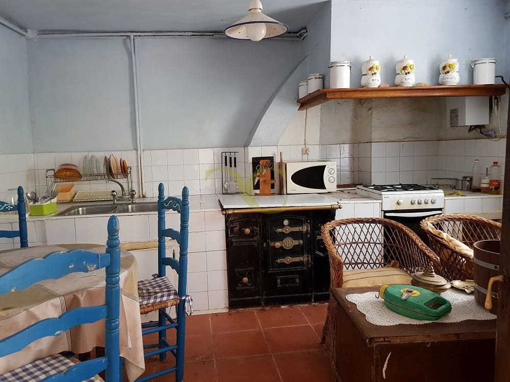 7 bedroom Townhouse for sale in Penamellera Baja - € 135,000 (Ref: 9443470)