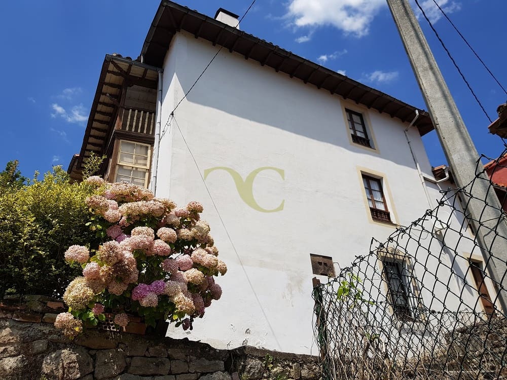 7 bedroom Townhouse for sale in Penamellera Baja - € 135,000 (Ref: 9443470)