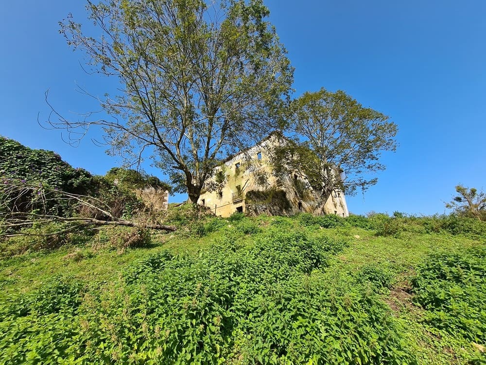 20 bedroom Townhouse for sale in Ribadedeva - € 800,000 (Ref: 9443471)