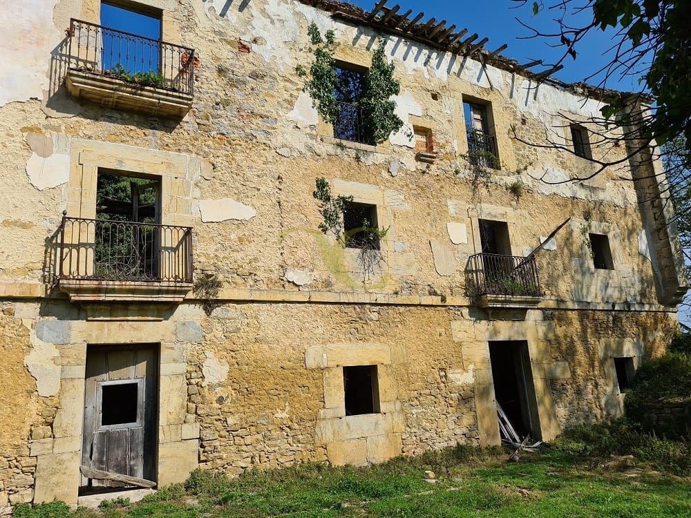 20 bedroom Townhouse for sale in Ribadedeva - € 800,000 (Ref: 9443471)