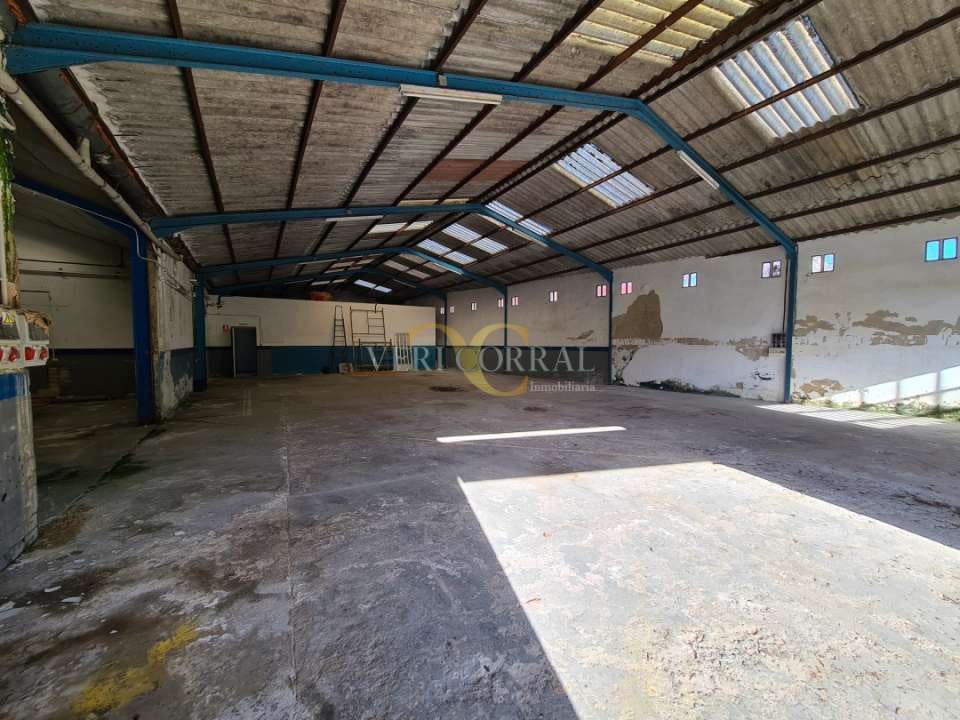 Gewerbe zu verkaufen in Llanes - 600.000 € (Ref: 9443472)