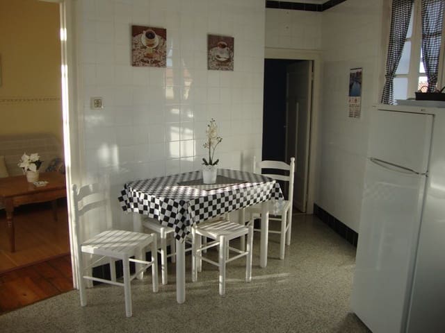 6 bedroom Townhouse for sale in Llanes - € 3,000,000 (Ref: 9443476)