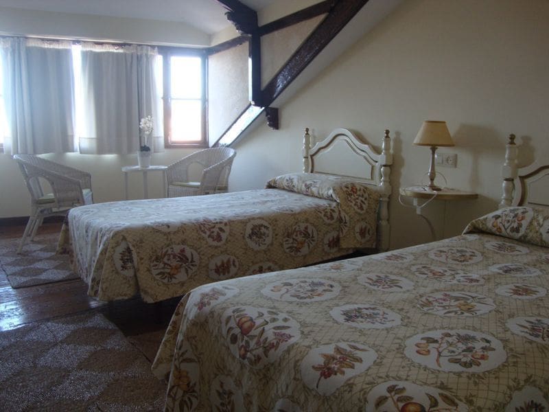 6 bedroom Townhouse for sale in Llanes - € 3,000,000 (Ref: 9443476)