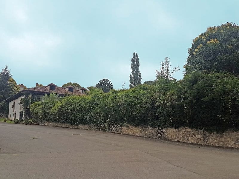Casa de 8 habitaciones en Llanes en venta - 1.600.000 € (Ref: 9443477)