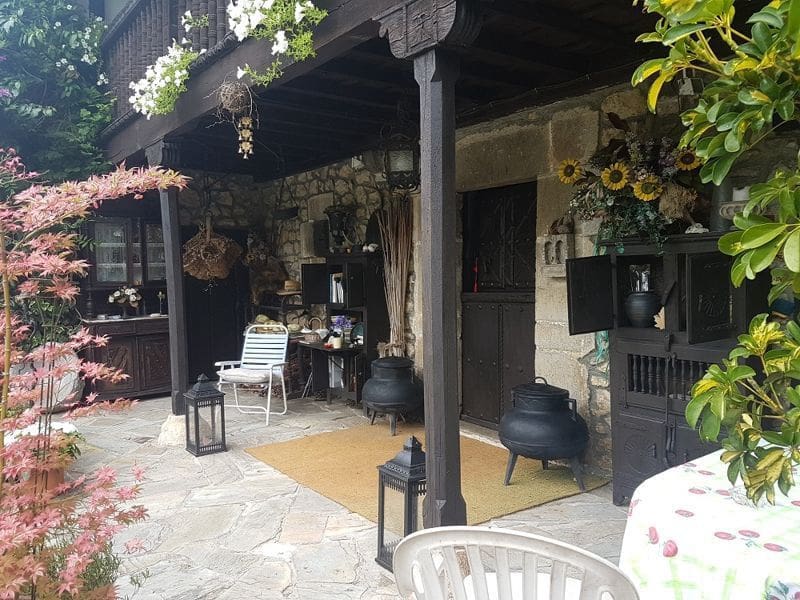 Casa de 8 habitaciones en Llanes en venta - 1.600.000 € (Ref: 9443477)