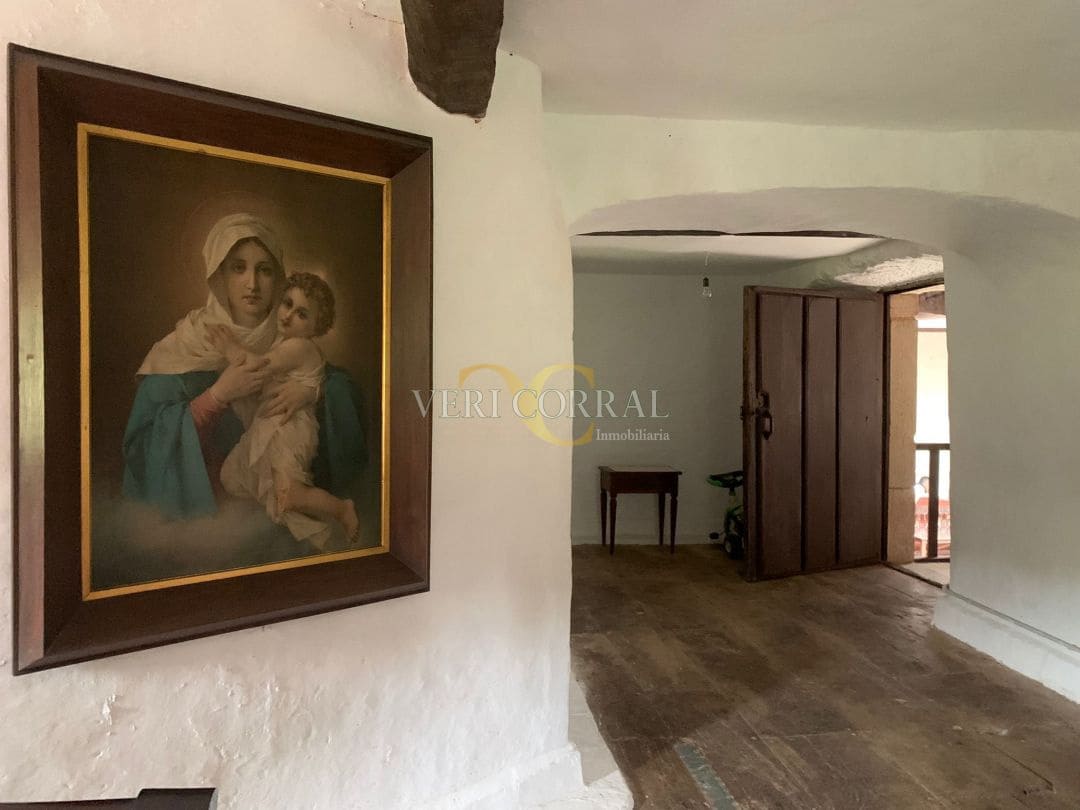 8 bedroom Townhouse for sale in Grado - € 1,700,000 (Ref: 9443478)