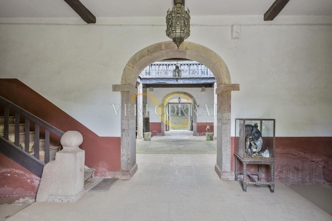 8 bedroom Townhouse for sale in Grado - € 1,700,000 (Ref: 9443478)