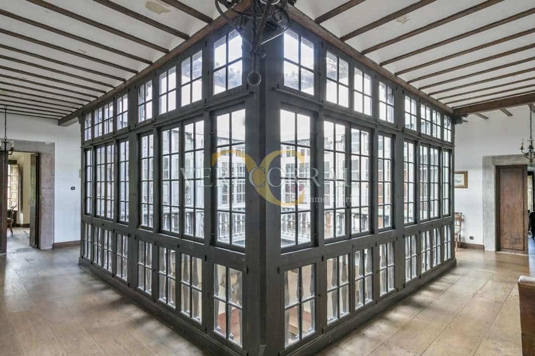 8 bedroom Townhouse for sale in Grado - € 1,700,000 (Ref: 9443478)