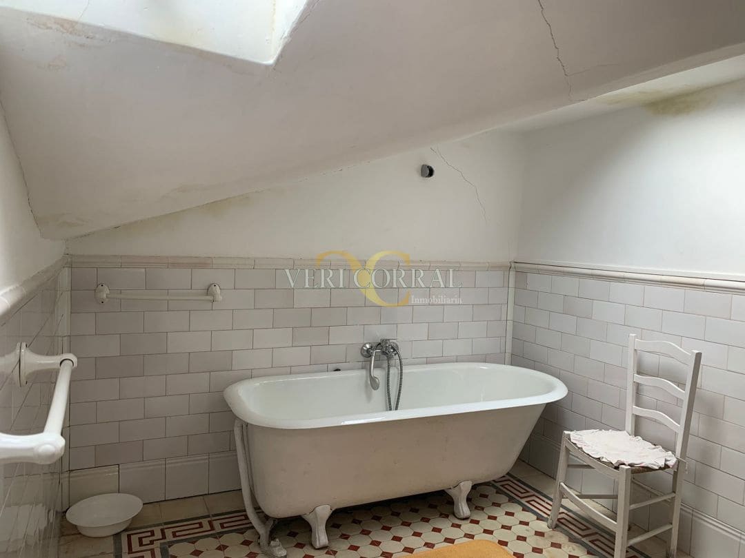 8 bedroom Townhouse for sale in Grado - € 1,700,000 (Ref: 9443478)