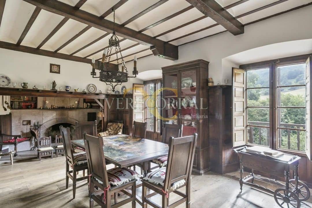 8 bedroom Townhouse for sale in Grado - € 1,700,000 (Ref: 9443478)