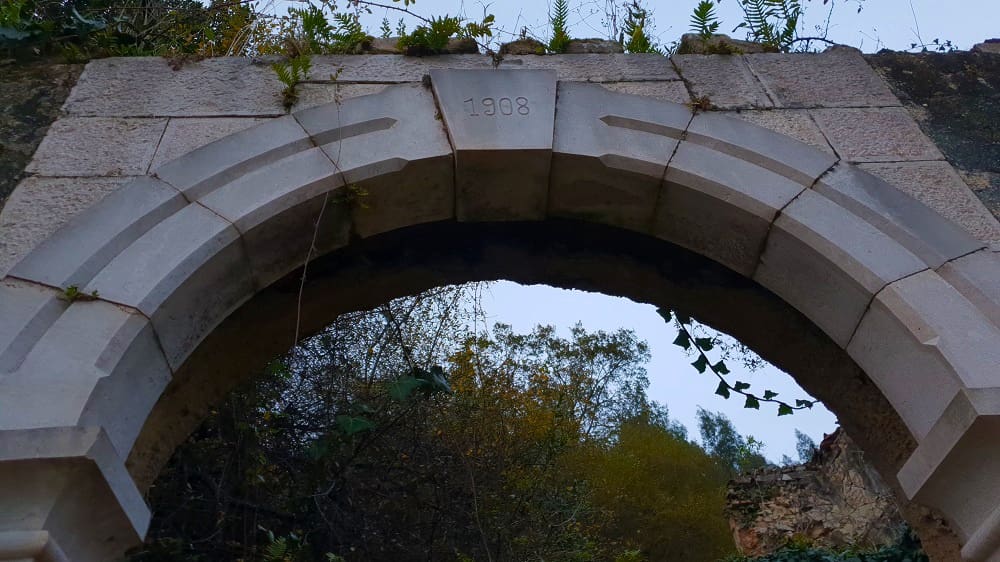 8 soveværelse Byhus til salg i Llanes - € 150.000 (Ref: 9443479)