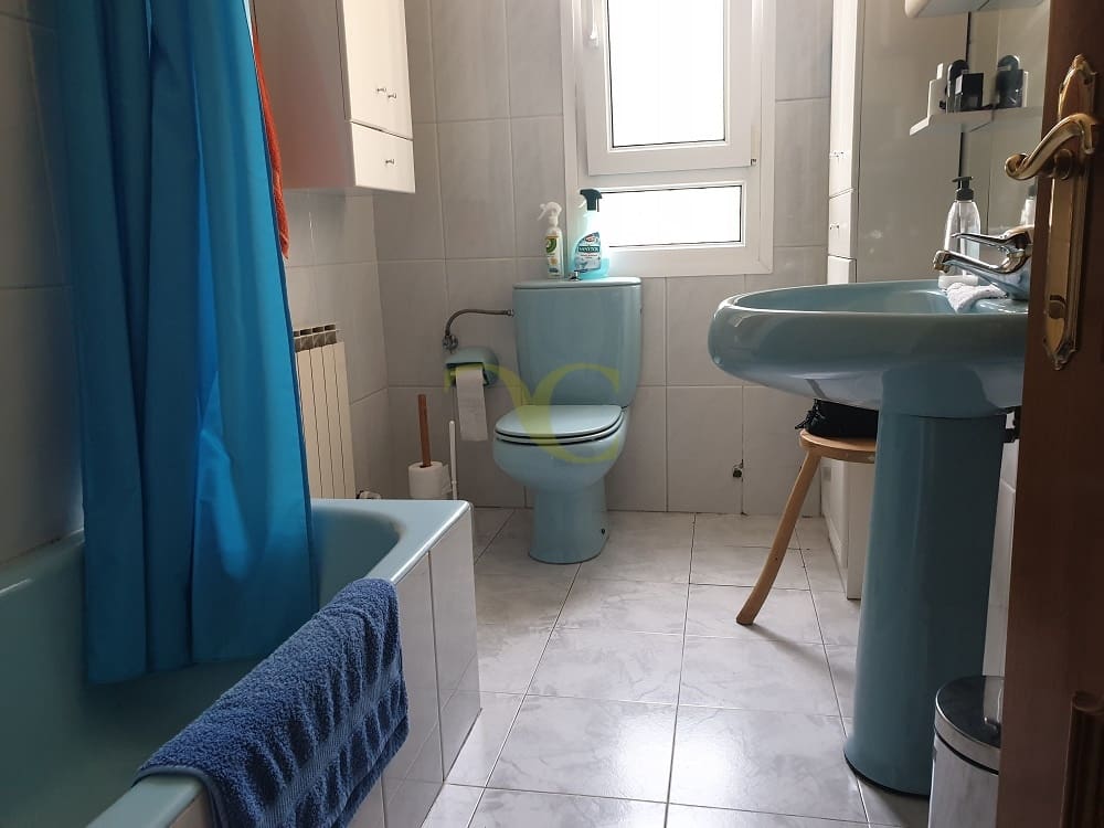 6 bedroom Townhouse for sale in Cabrales - € 260,000 (Ref: 9443481)