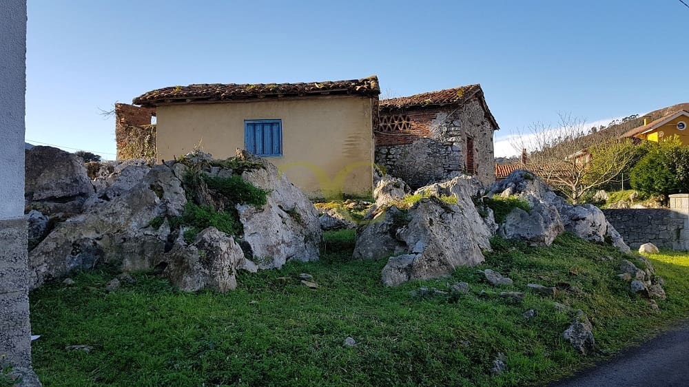 Undeveloped Land for sale in Llanes - € 73,000 (Ref: 9443482)