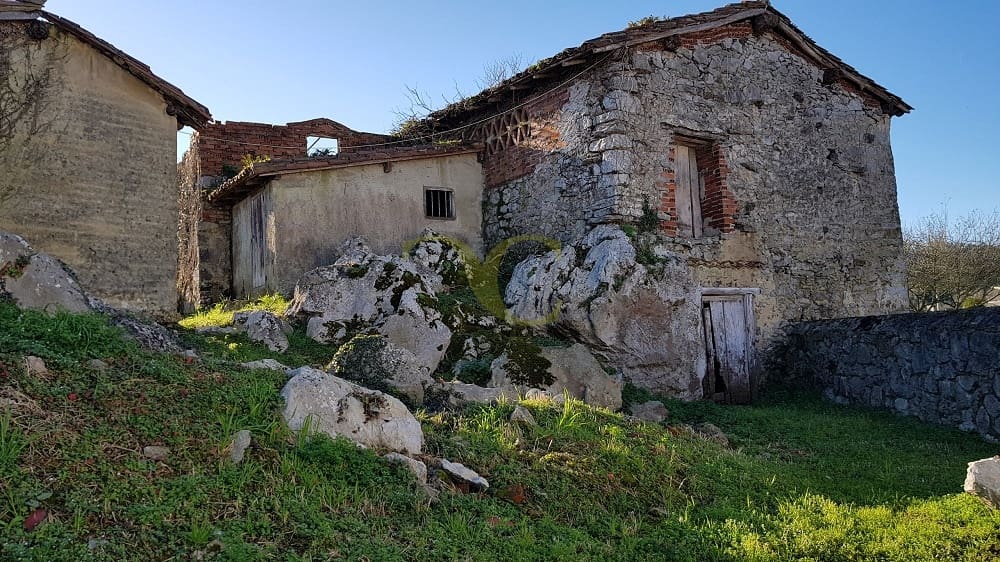 Undeveloped Land for sale in Llanes - € 73,000 (Ref: 9443482)