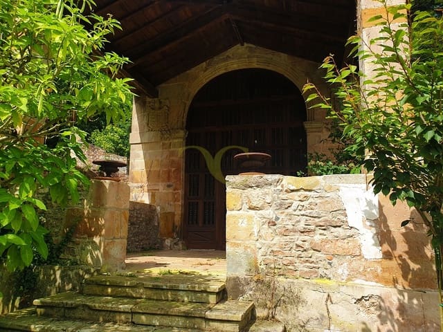 8 Zimmer Haus zu verkaufen in Villaviciosa - 2.200.000 € (Ref: 9443485)