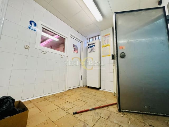 Komercyjne na sprzedaż w Centro Urbano, Gijón - 280 000 € (Ref: 9443486)