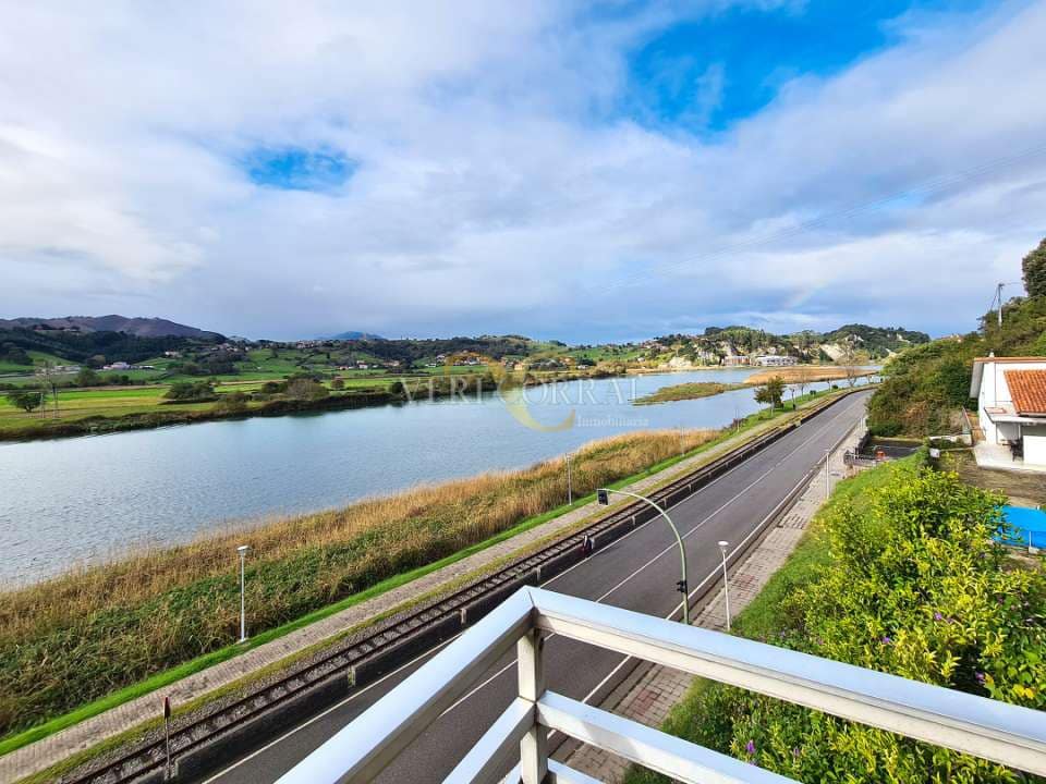 5 bedroom Townhouse for sale in Ribadesella - € 420,000 (Ref: 9443487)