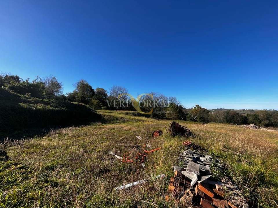 Terreno Não Urbanizado para venda em Ribadesella - 240 000 € (Ref: 9443488)