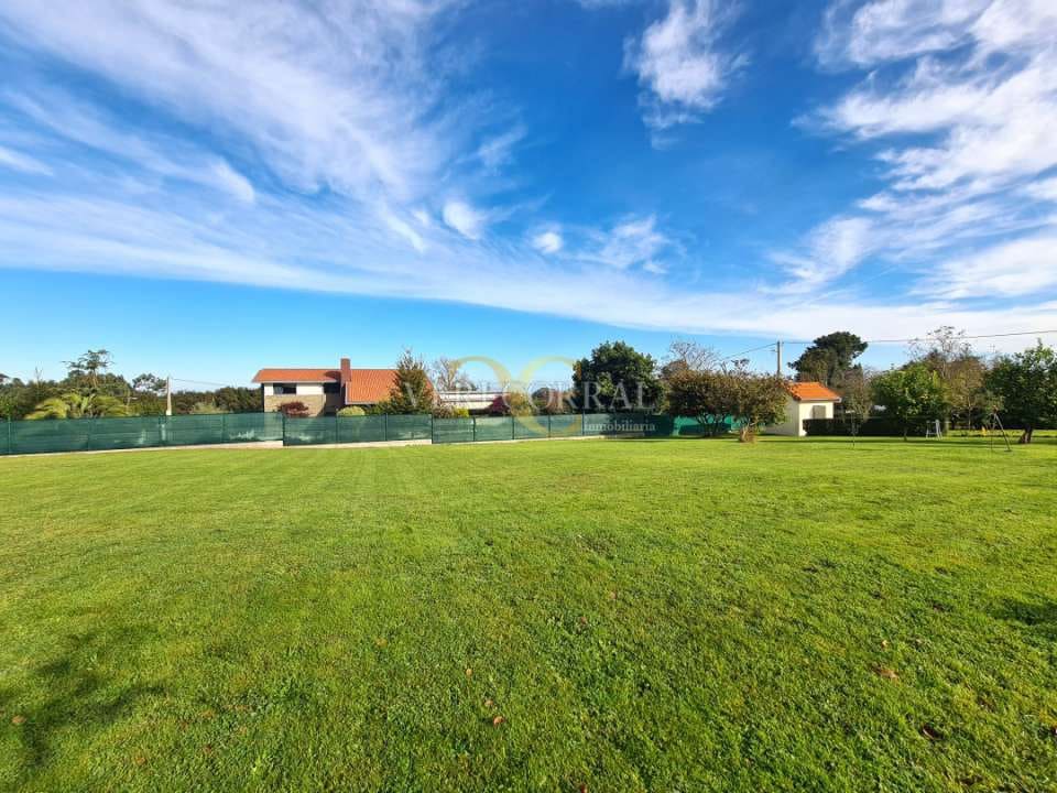 Undeveloped Land for sale in Gijon - € 229,300 (Ref: 9443489)