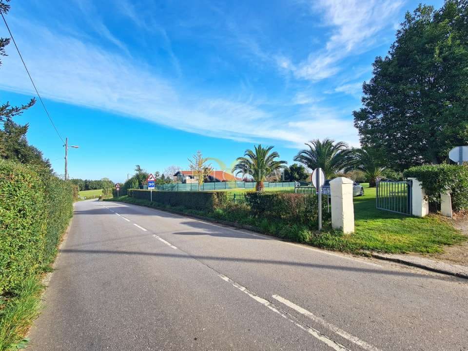 Undeveloped Land for sale in Gijon - € 229,300 (Ref: 9443489)