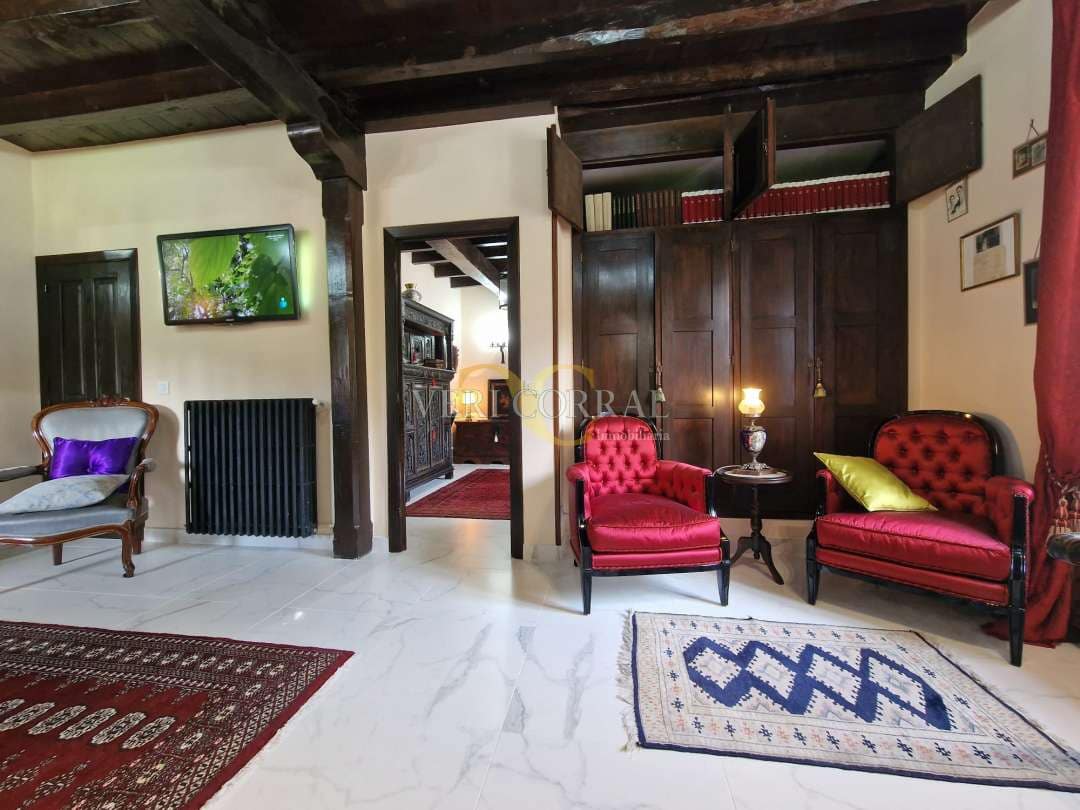 5 bedroom Townhouse for sale in Llanes - € 975,000 (Ref: 9443490)