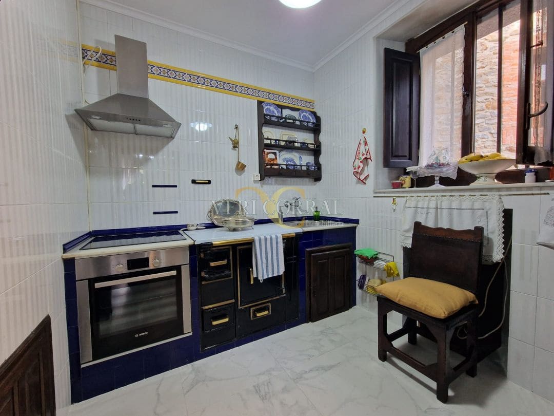 5 bedroom Townhouse for sale in Llanes - € 975,000 (Ref: 9443490)