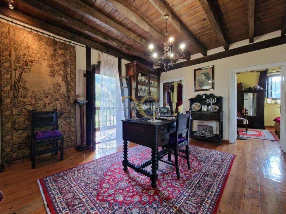 5 bedroom Townhouse for sale in Llanes - € 975,000 (Ref: 9443490)