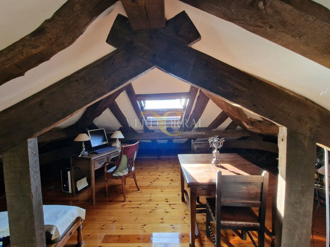 5 bedroom Townhouse for sale in Llanes - € 975,000 (Ref: 9443490)