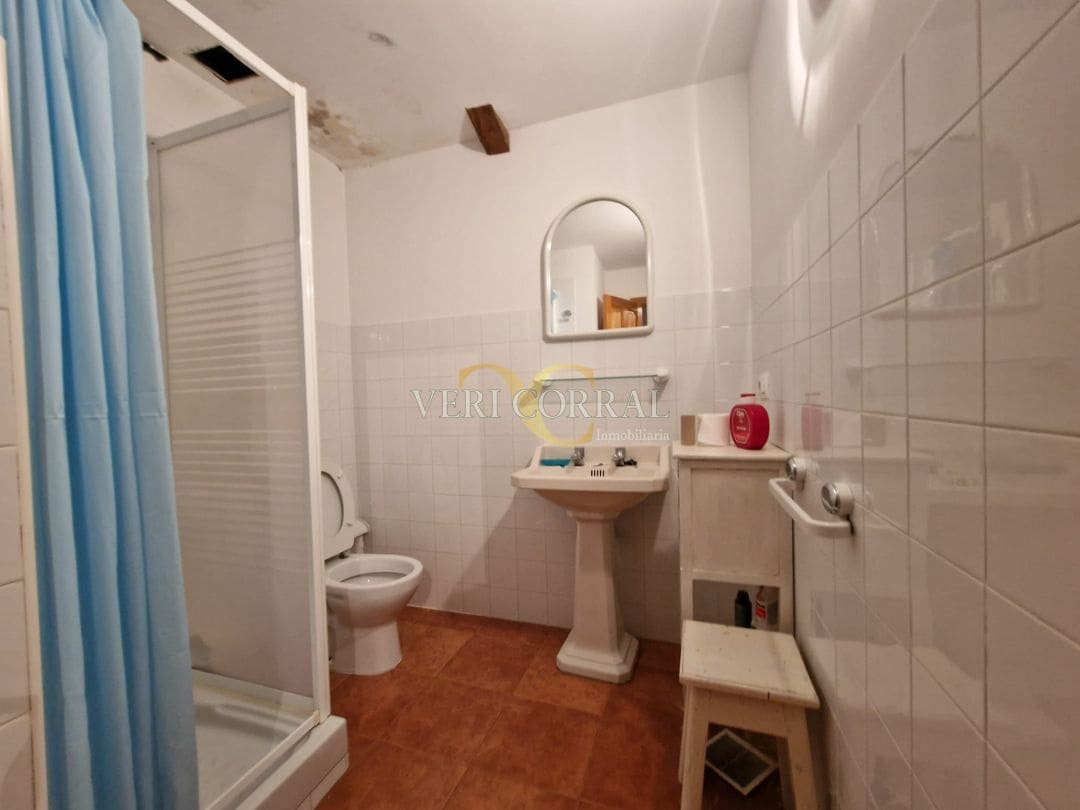 9 bedroom Townhouse for sale in Llanes - € 460,000 (Ref: 9443491)