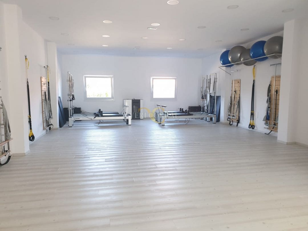 Commercial for sale in Ribadedeva - € 100,000 (Ref: 9443494)