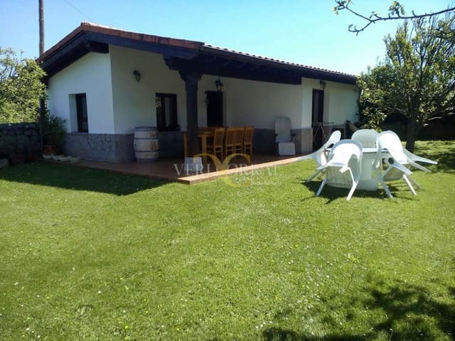 5 bedroom Townhouse for sale in Llanes - € 1,500,000 (Ref: 9443497)