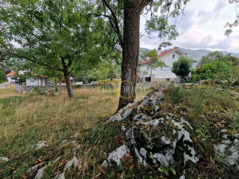 Grunde uden byggetilladelser til salg i Llanes - € 65.000 (Ref: 9443498)