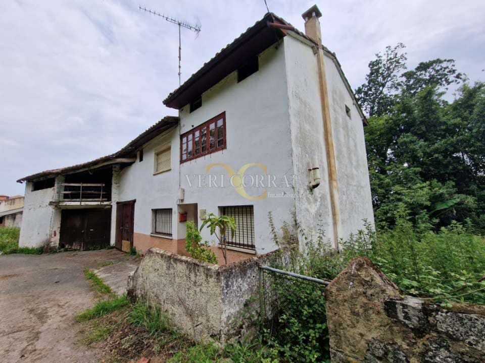 3 bedroom Townhouse for sale in Llanes - € 168,000 (Ref: 9443501)