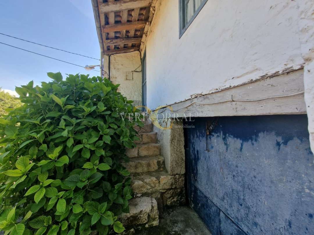 3 bedroom Townhouse for sale in Llanes - € 250,000 (Ref: 9443503)