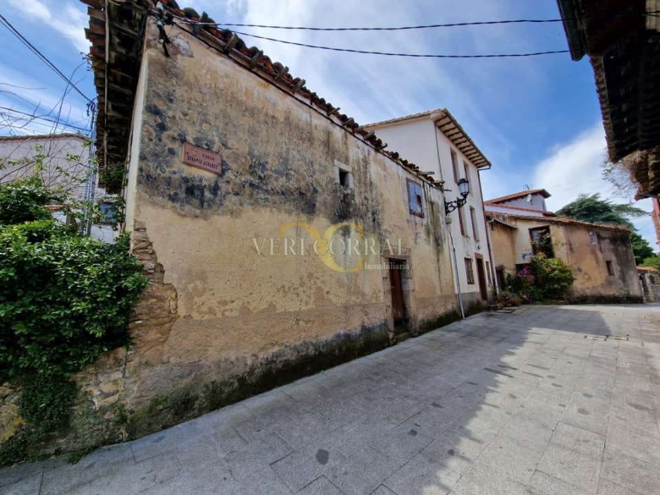 3 bedroom Townhouse for sale in Ribadedeva - € 53,000 (Ref: 9443507)