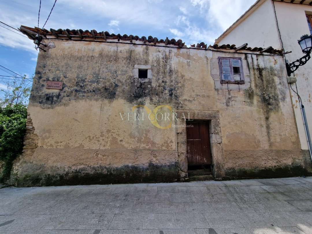 3 bedroom Townhouse for sale in Ribadedeva - € 53,000 (Ref: 9443507)