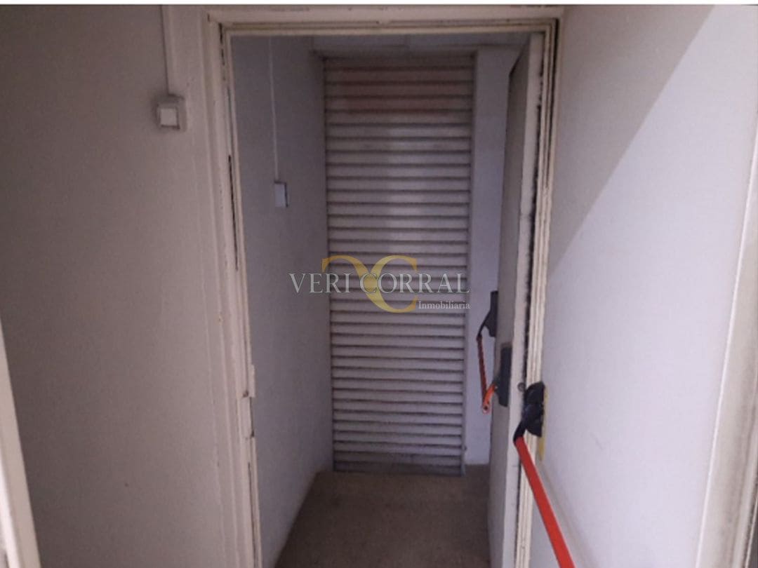 Commercial for rent in Llanes - € 1,300 (Ref: 9443510)